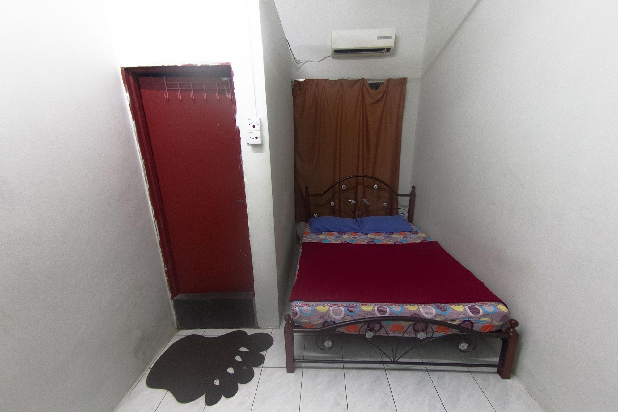 Step Inn Guesthouse Kuala Lumpur Exterior photo